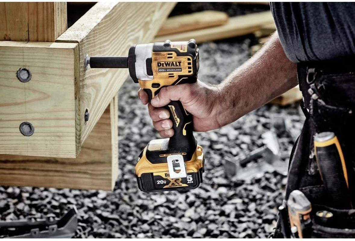 DCF913B 20V MAX* 3/8 In. Cordless Impact Wrench with Hog Ring Anvil (Tool Only)