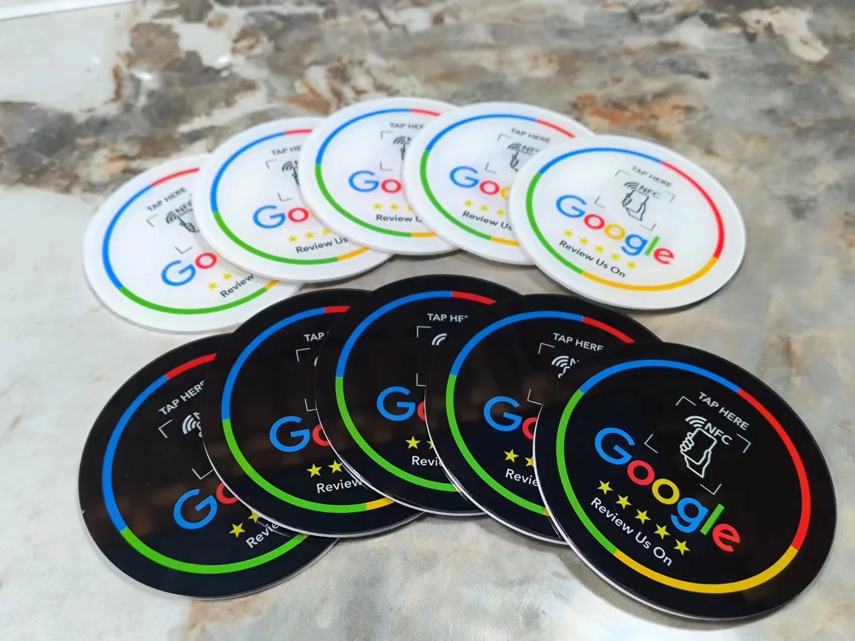 13.56Mhz Programmable Acrylicl with Self-Adhesive Backing NFC Table Sticker Diameter 10CM Google Reviews NFC Sticker NFC 215