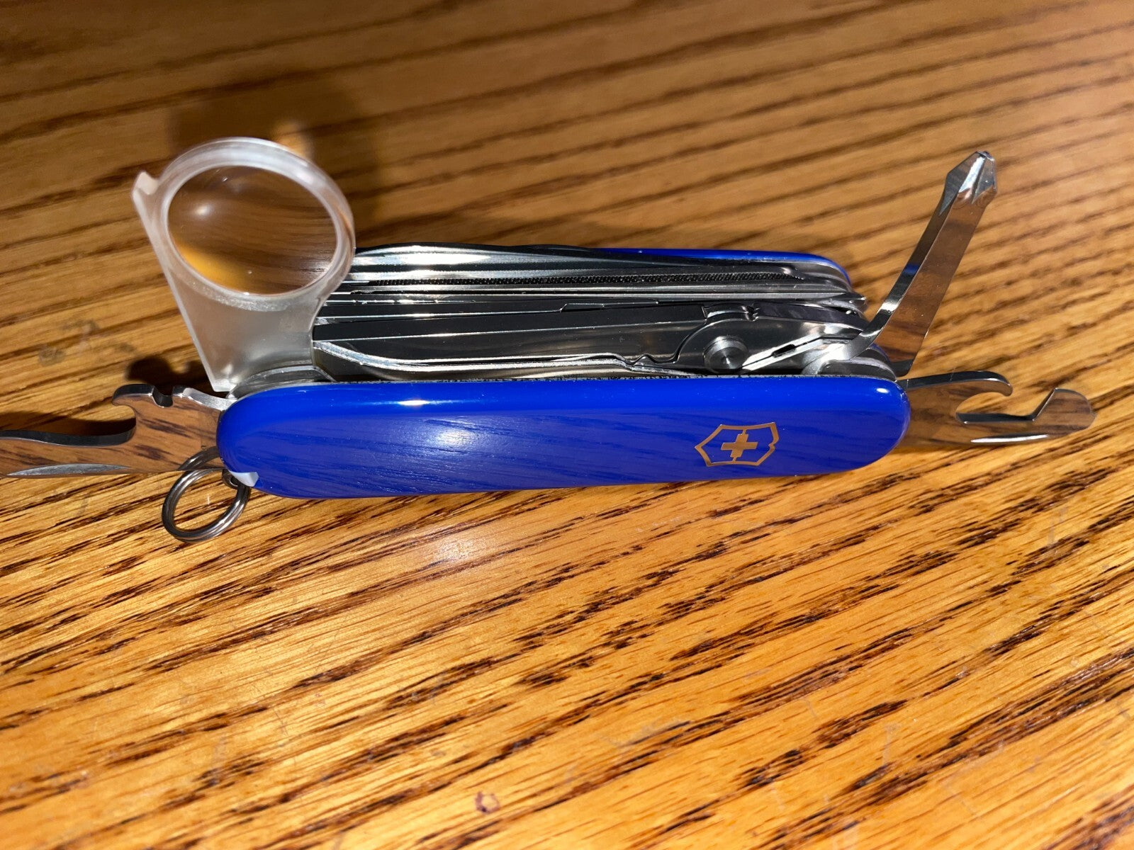 New Victorinox Swiss Army 91Mm Knife BLUE SWISSCHAMP 1.6795.2